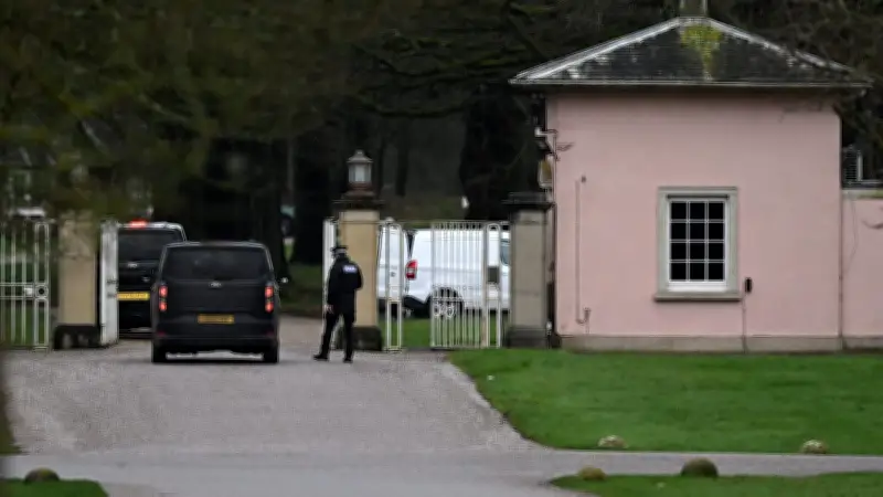 Polizei nimmt Royal an seinem 66. Geburtstag fest – Ein bitterer Tag für die Royals