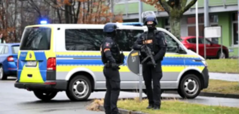 Polizei räumt Schule in Salzgitter nach Hinweis auf auffällige Person – Minderjähriger in Gewahrsam