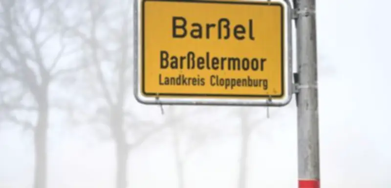 Polizei sucht mit Hubschrauber nach zwei vermissten Jungen auf dem Weg zum Fußballtraining in Barßel