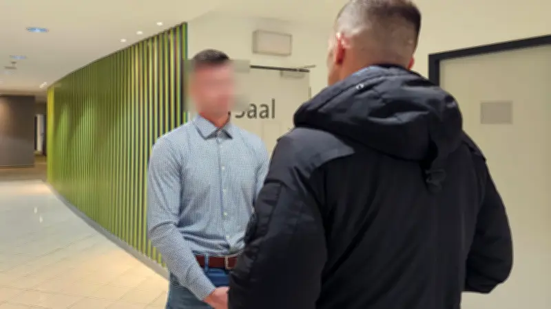 Polizist in Halle vor Gericht: Tragischer Unfall mit schweren Verletzungen