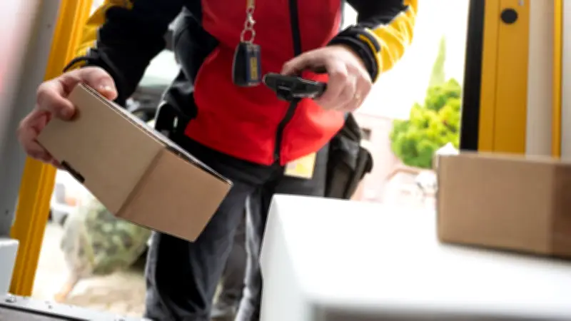 Post-Chaos in Wittenberg: Deutsche Post und DHL kämpfen mit massiven Zustellverzögerungen