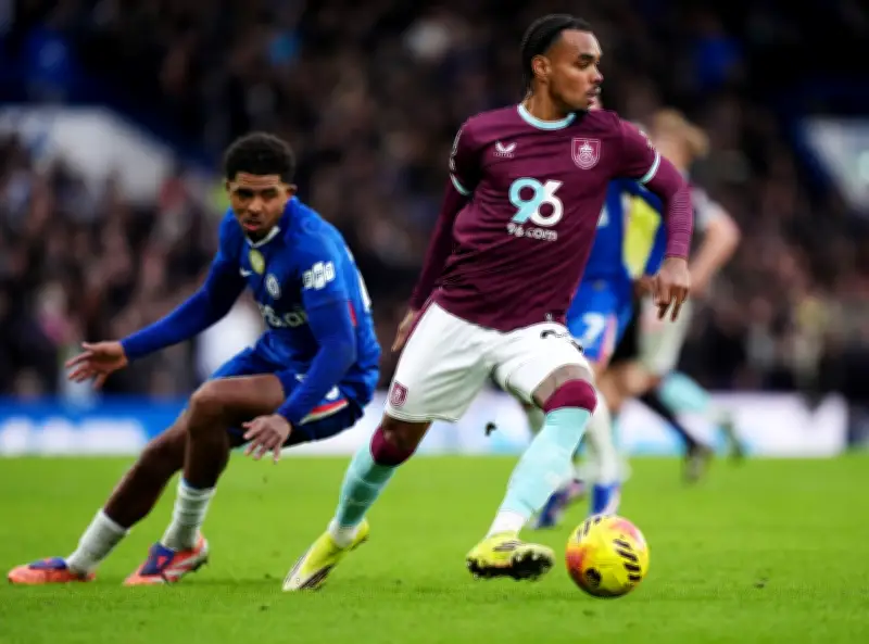 Premier League: Vier Profis melden rassistische Hass-Nachrichten im Netz