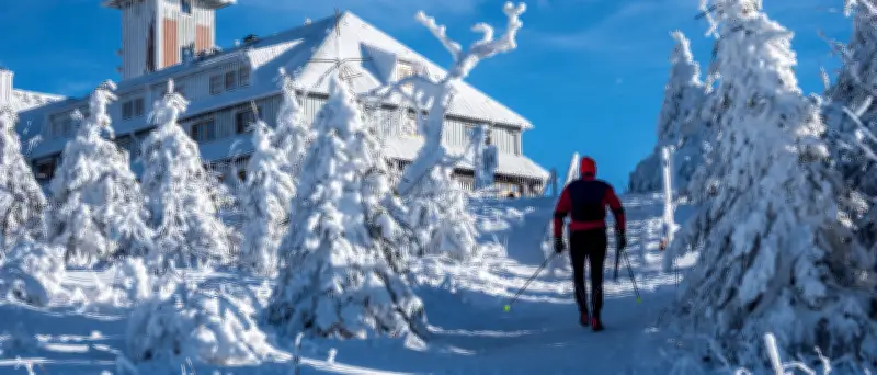 Privatinvestor rettet Sachsens "St. Moritz": Fichtelberg-Verkauf als Tourismus-Lehrstück