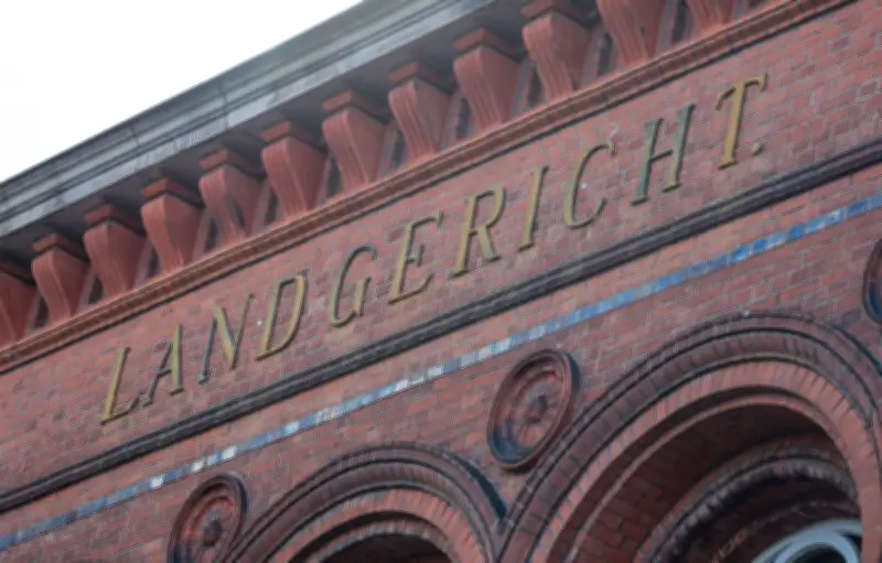 Prozess in Verden: Mutter soll totes Baby im Gefrierfach versteckt haben