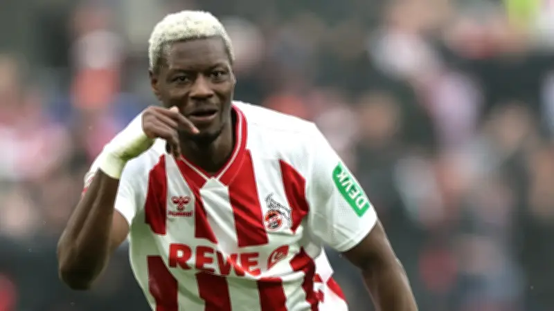 Ragnar Ache krönt sich mit Fallrückzieher-Wunder zum „König der Lüfte“