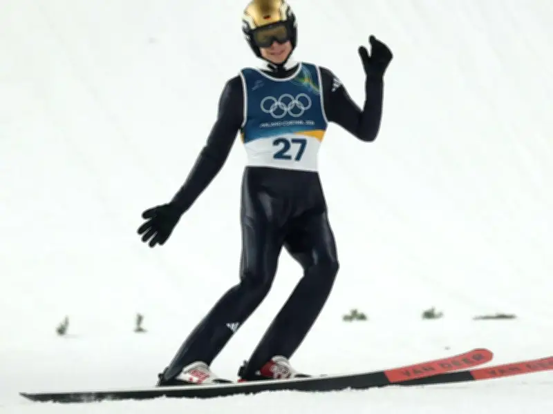 Raimund und Wellinger im Super-Team: Letzter Skisprung-Wettkampf bei Olympia