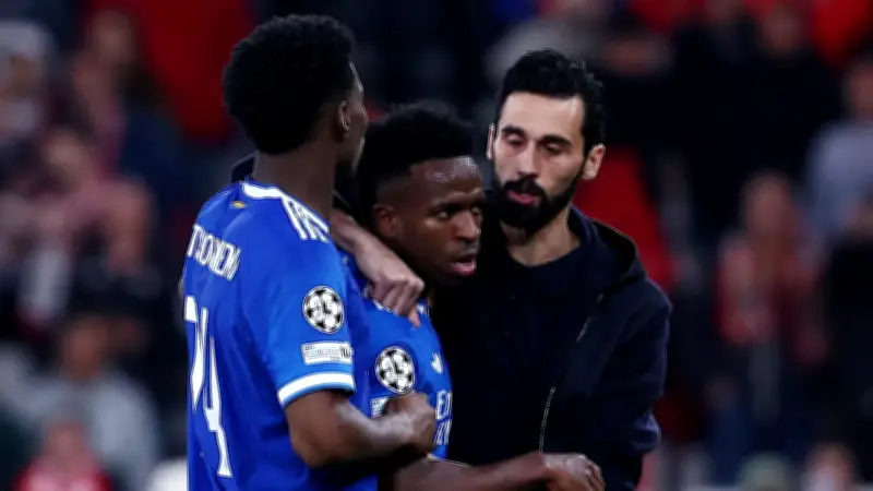 Rassismus-Eklat bei Real Madrid: Trainer fordern Aufklärung nach Vorfällen gegen Vini Jr.