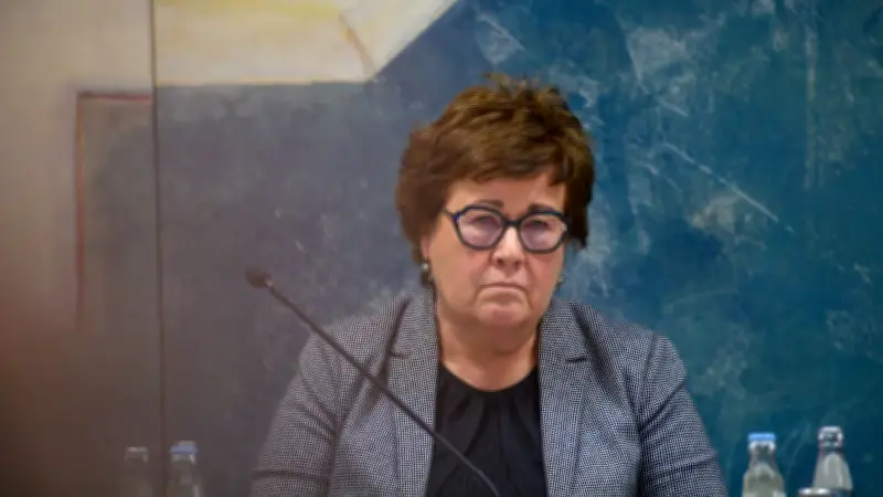 Rentenalter 70? IHK Halle fordert Debatte - Arbeitsministerin lehnt Vorschlag entschieden ab