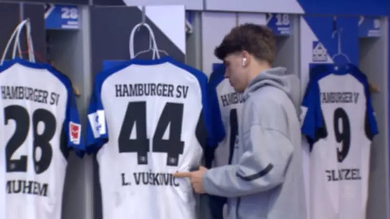 Reporter enthüllt: Die wahre Bedeutung der mysteriösen HSV-Countdown-Uhr