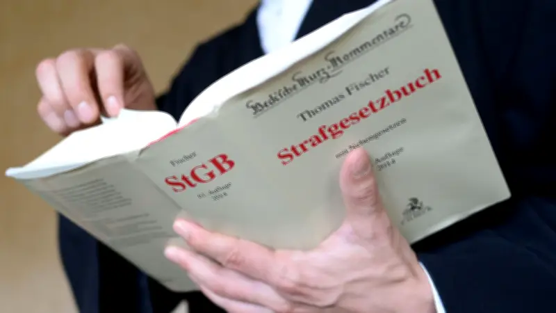 Richterbund warnt: Überlastete Justiz in MV führt zu Freilassung von Gewalttätern