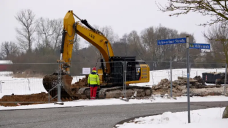 Rüting reißt altes Feuerwehrhaus ab: Neues Millionenprojekt als Dorfmittelpunkt geplant