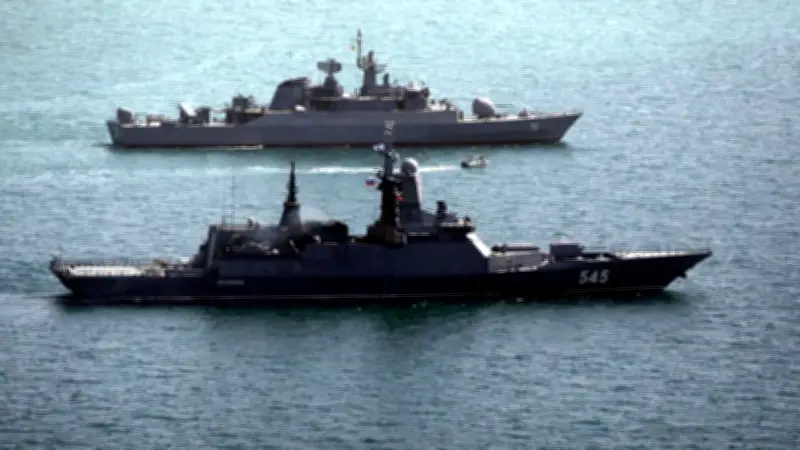 Russland schickt Kriegsschiff in den Iran: Eskalation oder Drohgebärde?