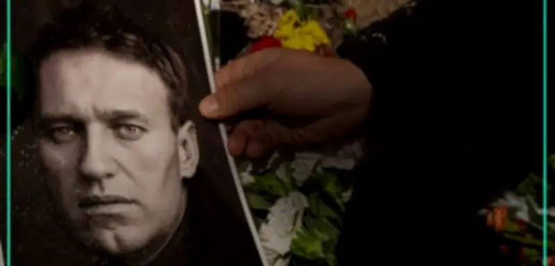 Russlands Unterdrückung der Opposition: Nawalnys Erbe und die Angst vor Blumen am Grab