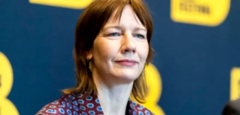 Sandra Hüller entdeckt durch Berlinale-Film »Rose« die Geheimnisse männlicher Körpersprache