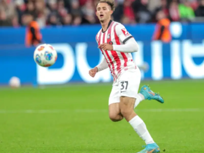 SC Freiburg: Max Rosenfelder erleidet erneute Oberschenkelverletzung