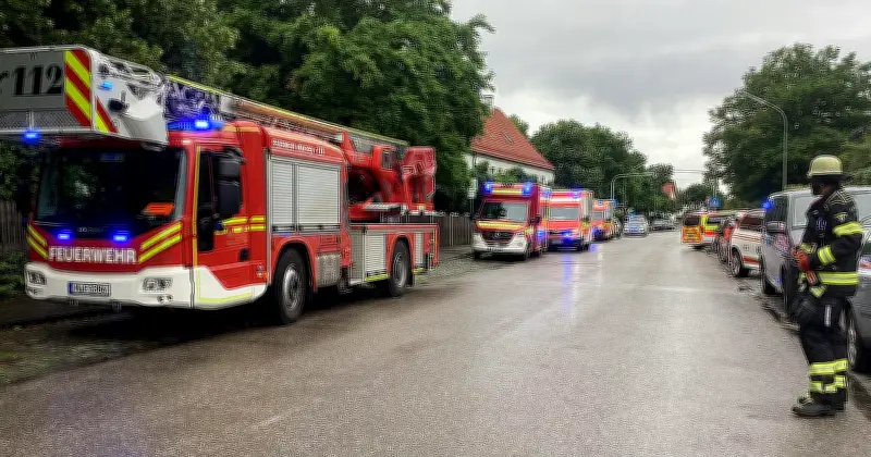 Schüler setzen Schule unter Wasser: 100.000 Euro Schaden durch manipulierten Toilettenabfluss