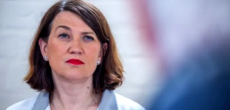 Schulbefreiung für den Sohn: Politikerin verdient Lob statt Bußgeld