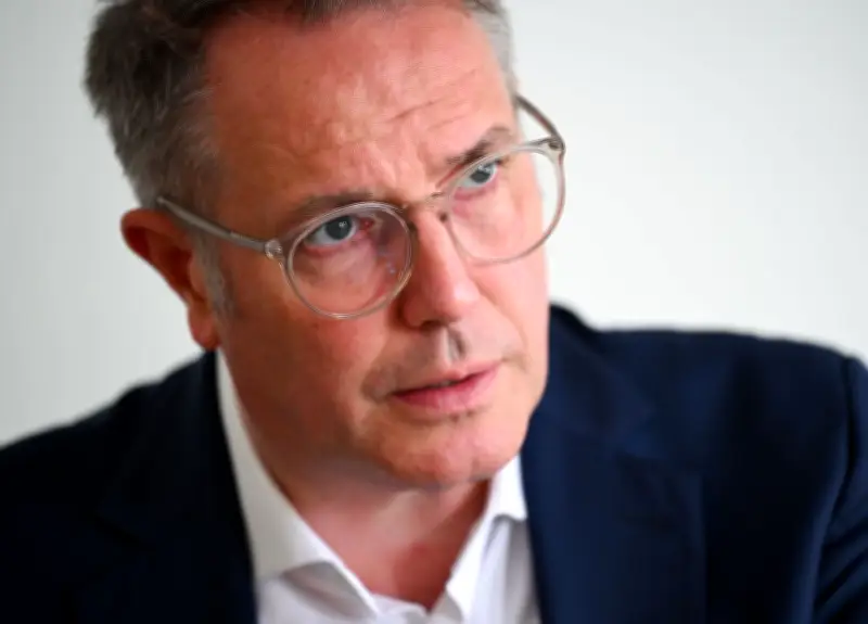 Schweitzer fordert Deutschlandticket mit Passfoto für mehr Sicherheit im Zugverkehr