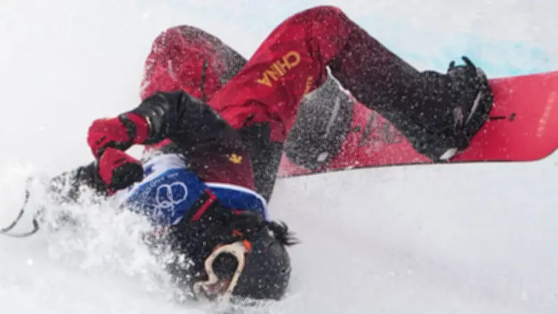 Schwerer Sturz überschattet Halfpipe-Qualifikation bei Winterspielen 2026