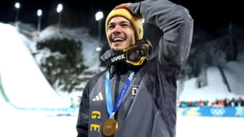 Sensationeller Olympiasieg: Philipp Raimund holt Gold im Skispringen