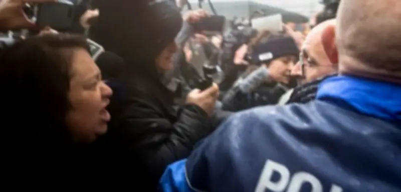 Silvester-Brandkatastrophe: Barbetreiber von Crans-Montana von Opferanwälten befragt