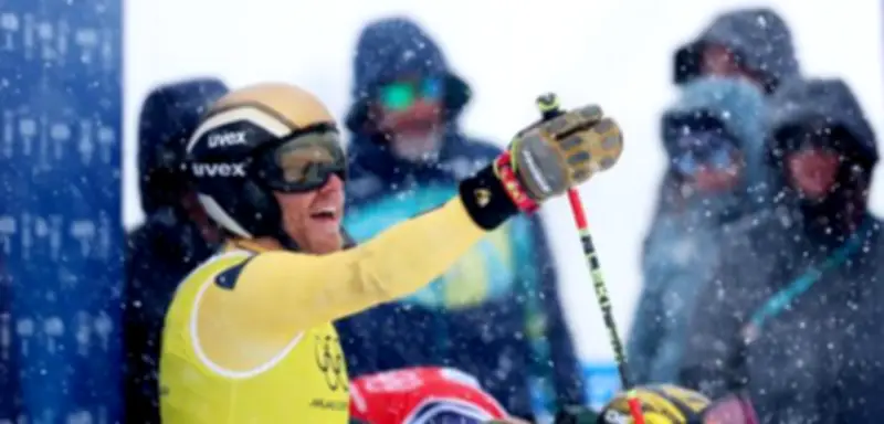 Skicross-Drama bei Olympia: Deutsche Medaillenchance durch Schweizer Blockade vereitelt