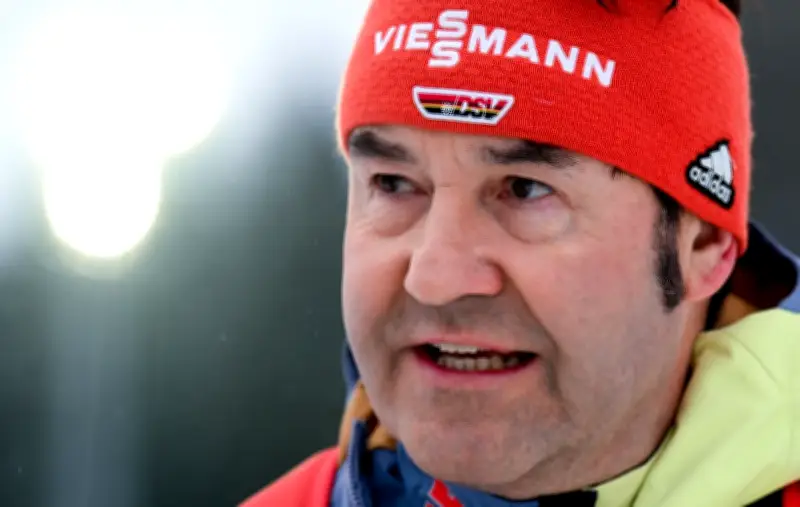 Skispringen: Penis-Manipulationen? Deutscher Sportdirektor fordert Regeländerungen
