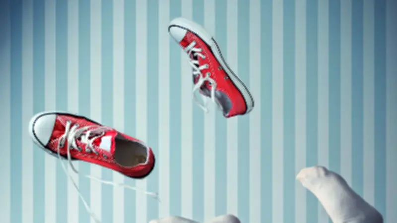 Sneaker-Frühjahrskur: So werden Ihre Lieblingsschuhe nach dem Winter wieder strahlend sauber