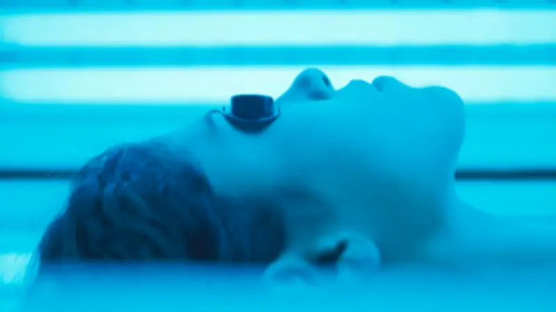 Solarium-Soziologie: Warum Menschen trotz Krebsrisiko unter die Sonnenbank gehen