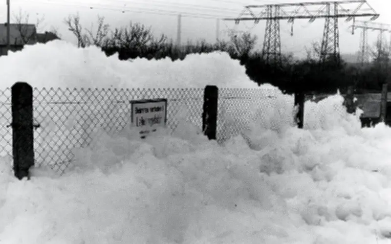 Solidaritätszuschlag: 35 Jahre nach dem Versprechen - 370 Milliarden Euro Kosten