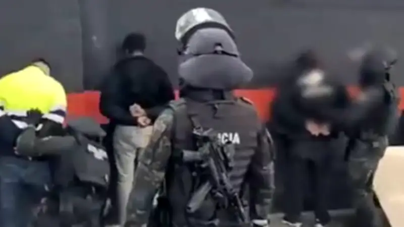 Spanische Polizei zerschlägt europäische Drogenbande: 3 Tonnen Kokain sichergestellt