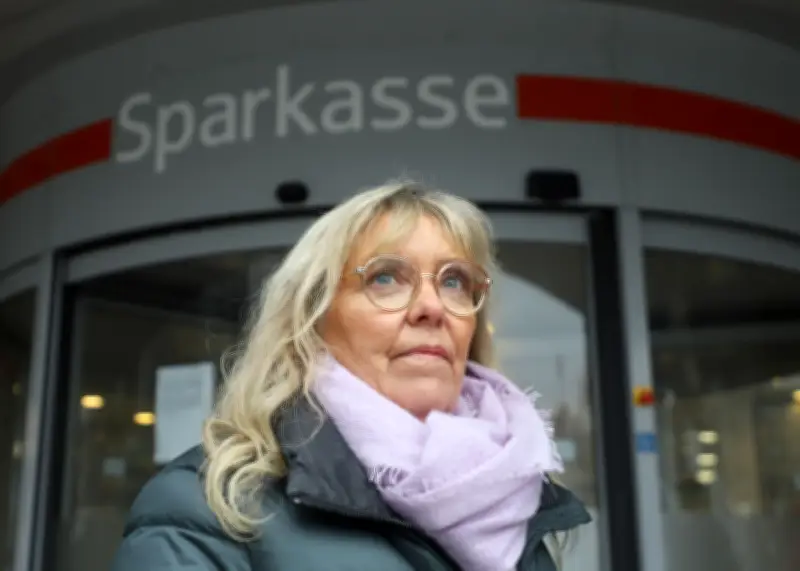 Sparkasse verlangt nach Einbruch Zinsen für Kredit - Kundin fühlt sich doppelt betroffen