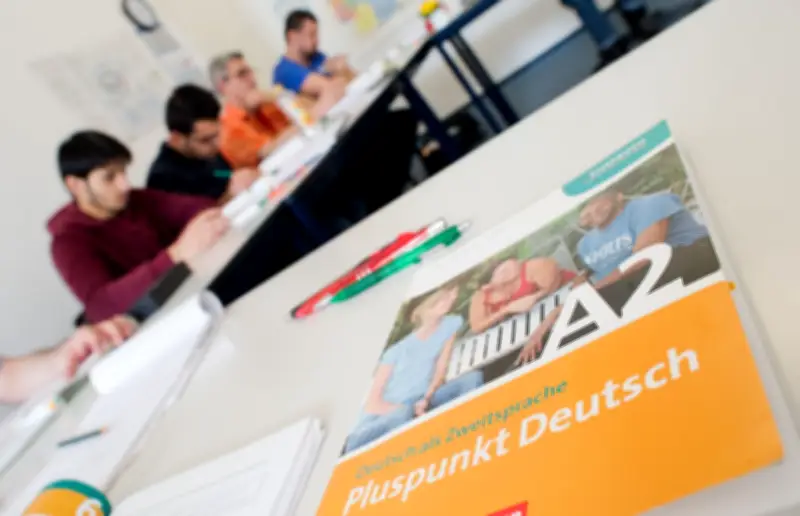 Sparpläne bei Integrationskursen: Kritik an Kürzungen für Geflüchtete und Lehrkräfte