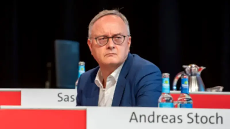 SPD-Politiker Stoch löst Pasteten-Eklat nach Tafel-Besuch aus