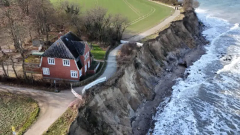 Spektakulärer Rettungsplan für Haus Seeblick: Villa soll vor Ostsee-Abrutschung bewahrt werden