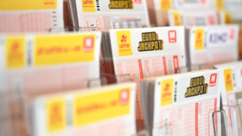 Spiel77-Jackpot geknackt: Stendaler Lottospieler gewinnt über 1,3 Millionen Euro