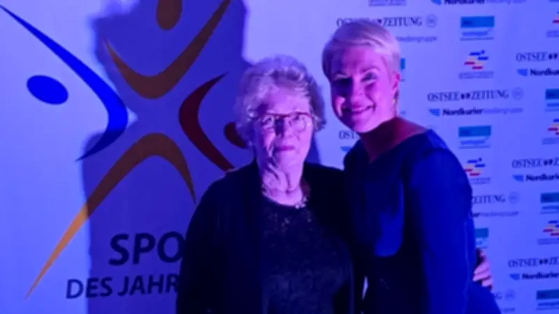 Sportplakette MV: Höchste Ehre für zehn verdiente Ehrenamtliche und Athletinnen