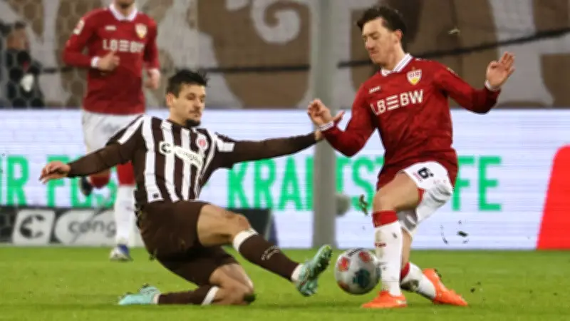 St. Pauli: Adam Dzwigala bricht Training nach Verletzung ab - Sorge vor Ausfall