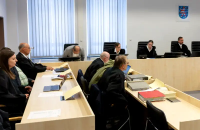 Staatsanwaltschaft fordert mehrjährige Haftstrafen für Reichsbürger-Rädelsführer in Thüringen