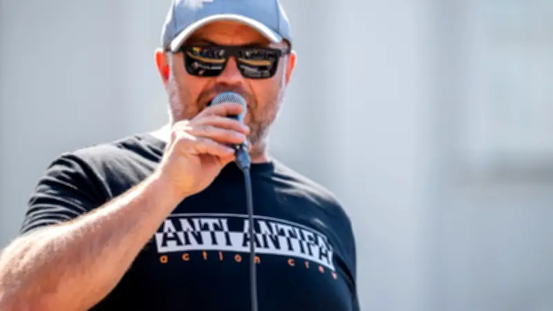 Staatsanwaltschaft Gera fahndet nach untergetauchtem Rechtsextremisten Christian Klar