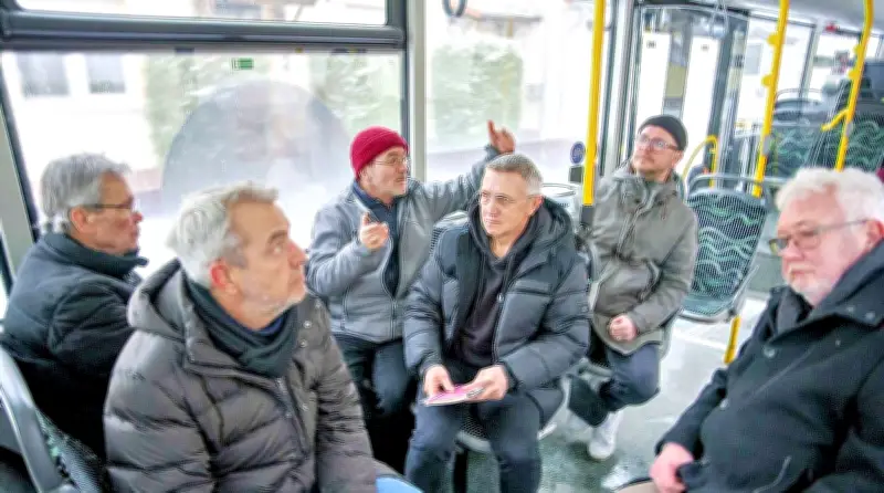 Stadträte erleben marode Mühlenstraße: Busfahrt in Mosigkau wird zur Tortur