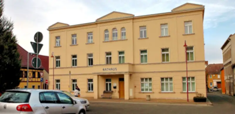 Stadtsanierung in Osterfeld: Fördergeld für Rathaus-Sanierung in der Diskussion