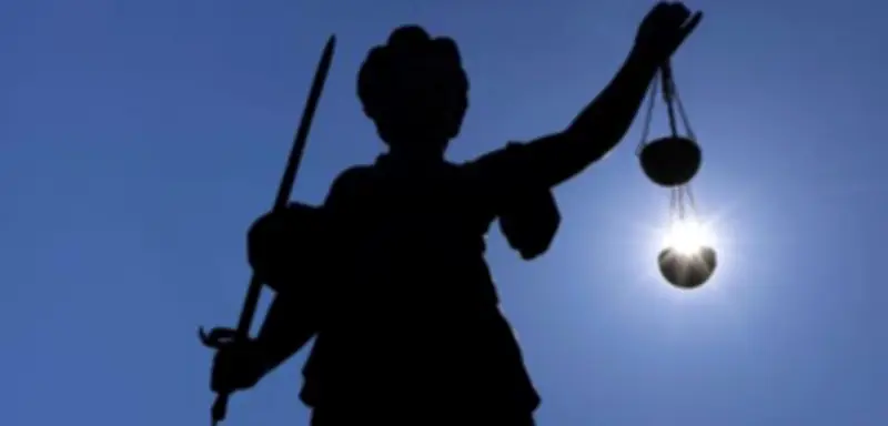 Stau in der Strafjustiz: Warum Gerichtsverfahren in Deutschland so lange dauern