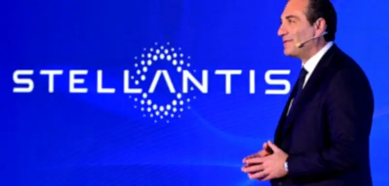 Stellantis erleidet 22-Milliarden-Verlust durch Trumps Elektroauto-Kehrtwende