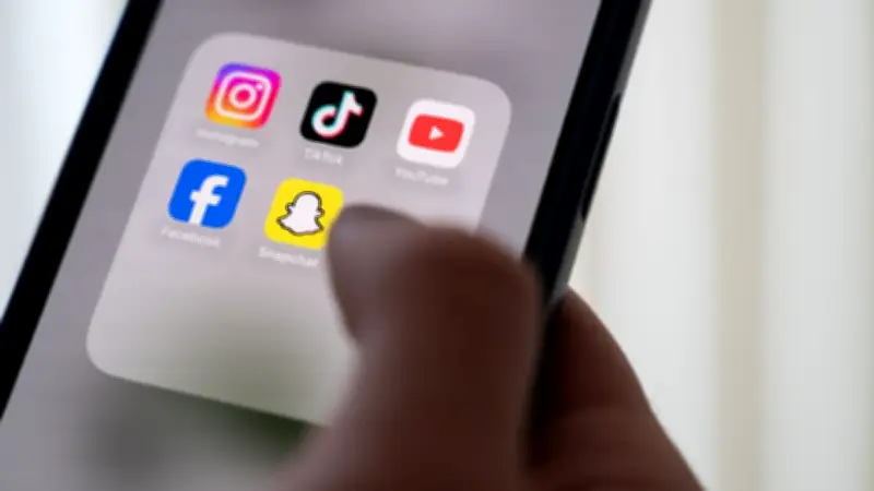 Steuerfahndung in NRW: Über 7.000 Influencer werden auf Steuerhinterziehung geprüft