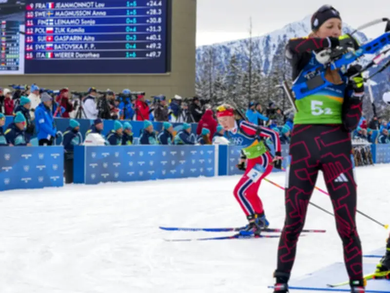 Strafrunde von Franziska Preuß kostet deutsche Biathlon-Staffel Olympia-Medaille