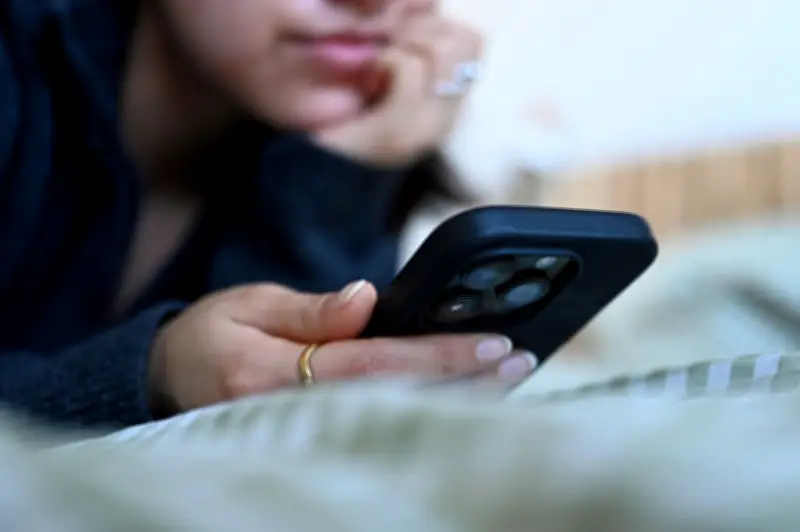 Studie: Hunderttausende Jugendliche leiden unter Social-Media-Sucht