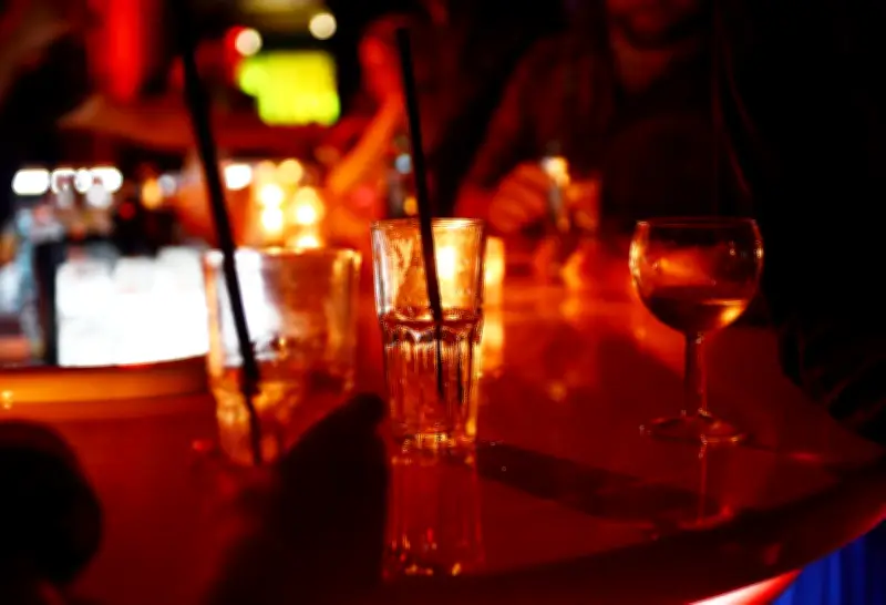 Studie: Soziale Medien steigern Alkoholverlangen bei jungen Erwachsenen