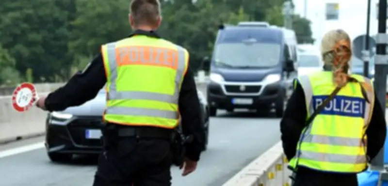 Studie zu Rassismus in Behörden: Innenminister Dobrindt verweigert Veröffentlichung