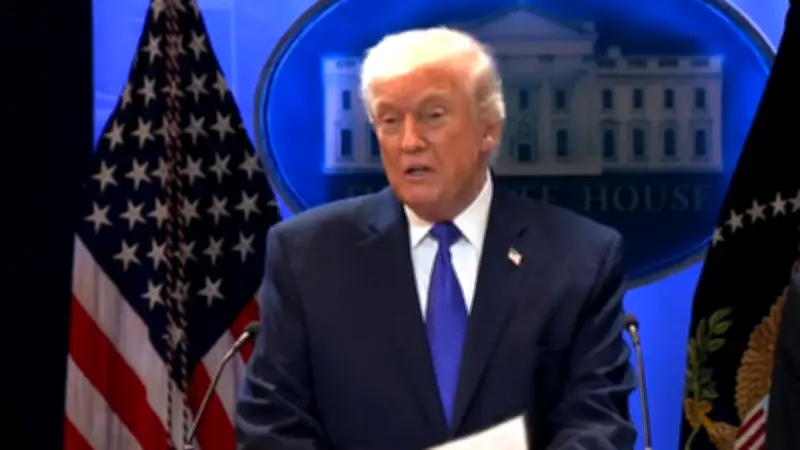 Supreme Court kippt Trump-Zölle: Ex-Präsident zeigt sich "zutiefst enttäuscht"